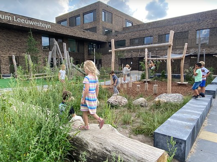 Foto KC Leeuwesteyn Utrecht foto www Spacefor Play org