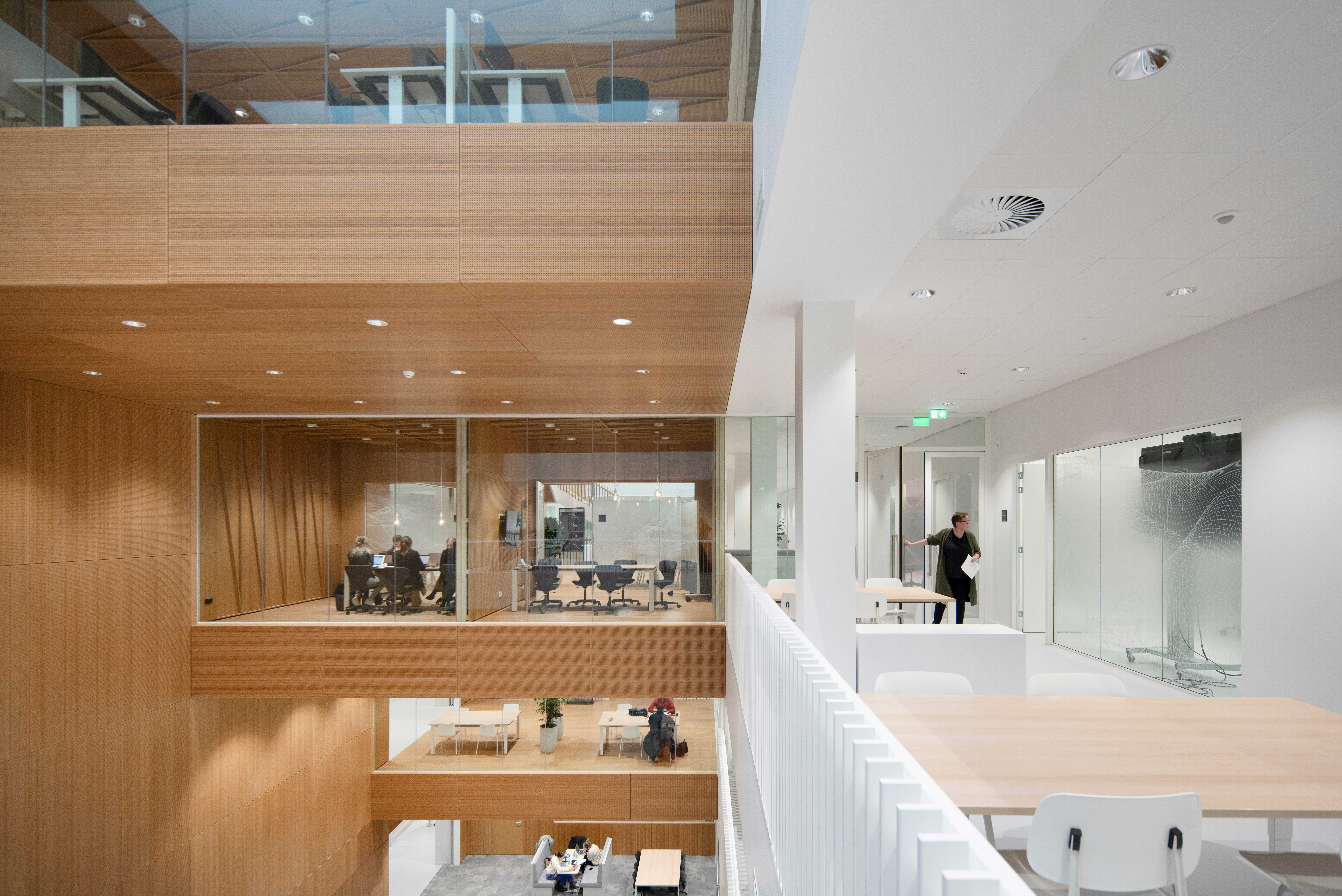 07 Fontys Campus R13 Nudus photography Frank Hanswijk