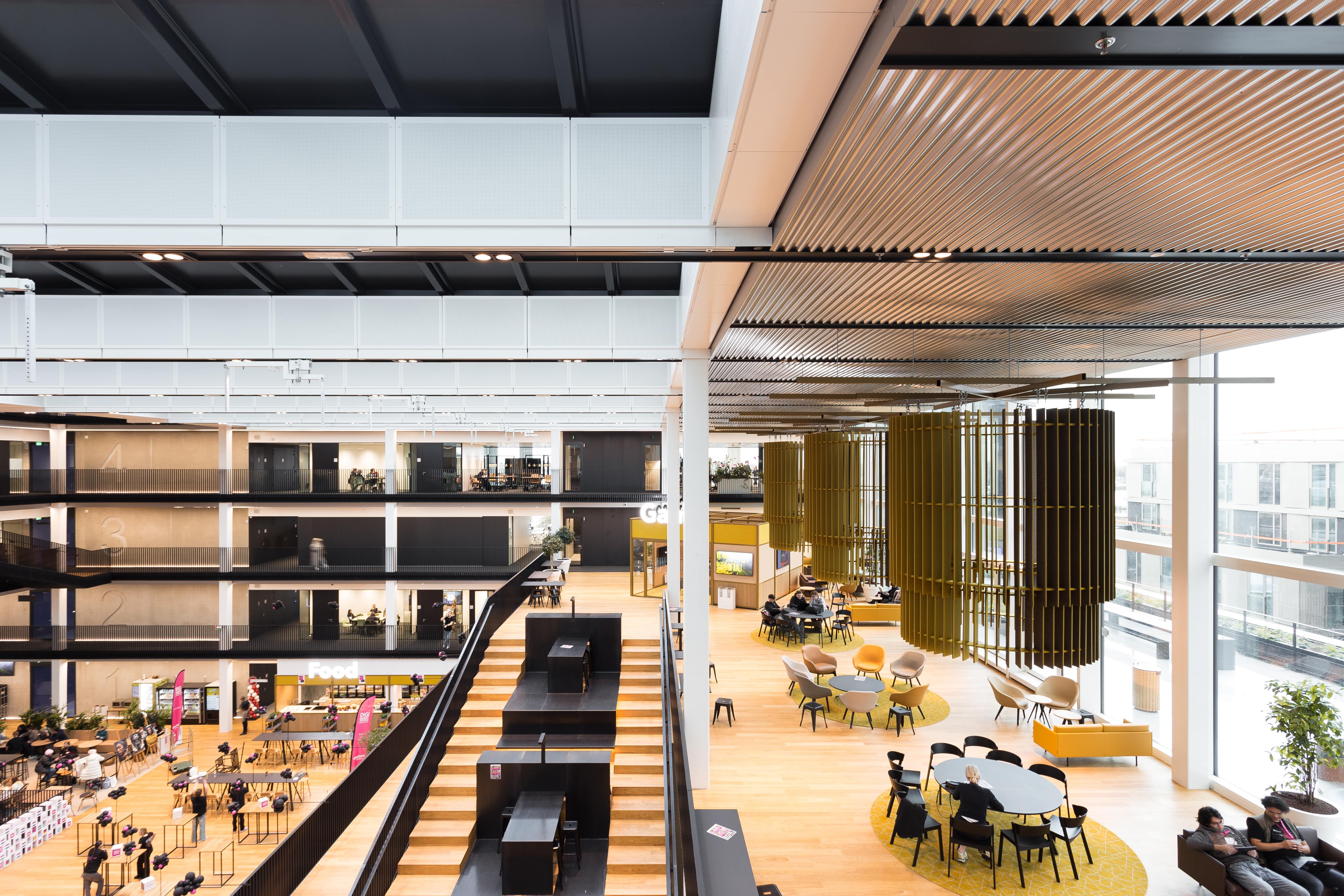 2305 ZENBER In Holland Amsterdam 9441 min