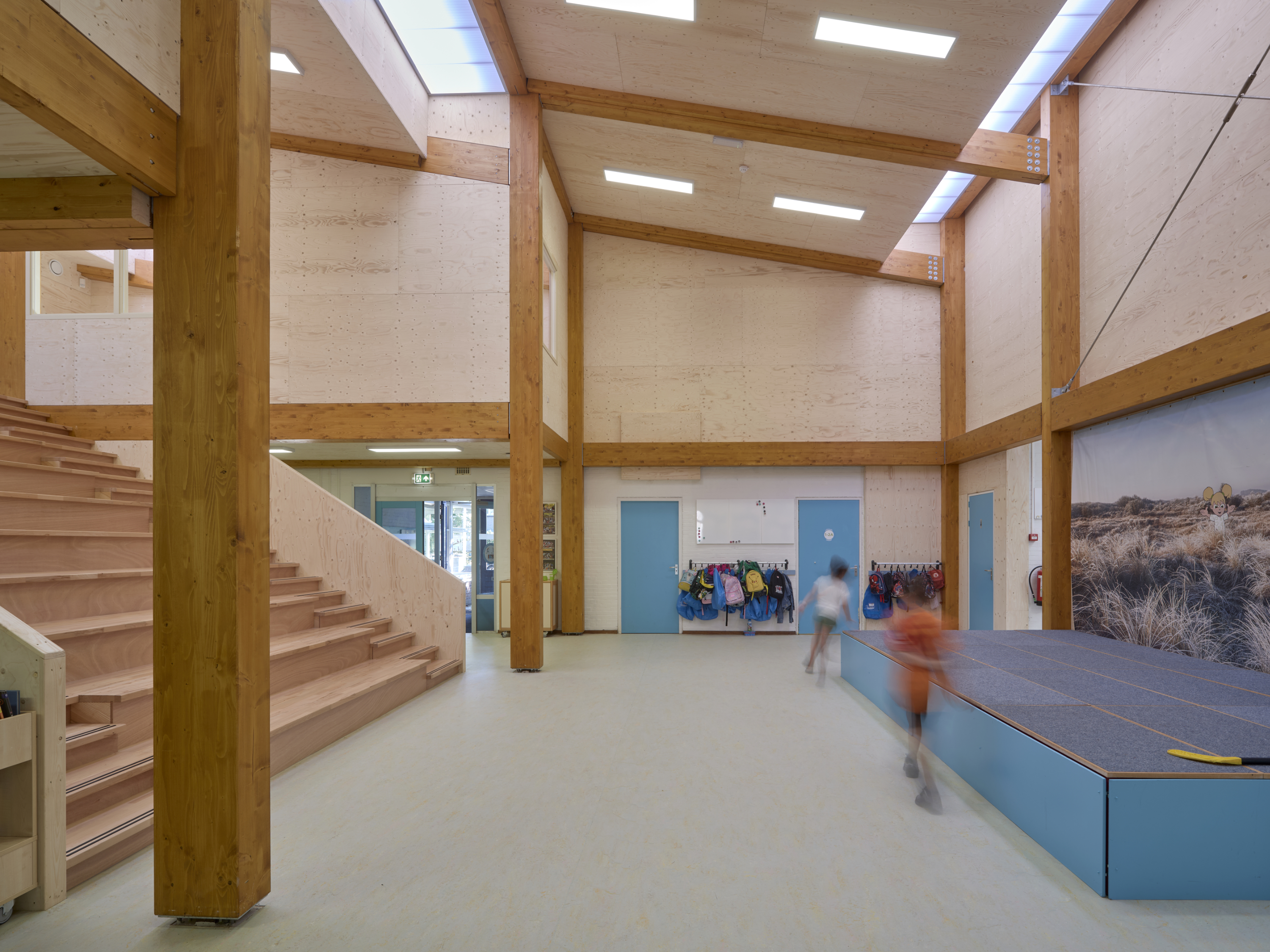 7 houten uitbreiding basisschool