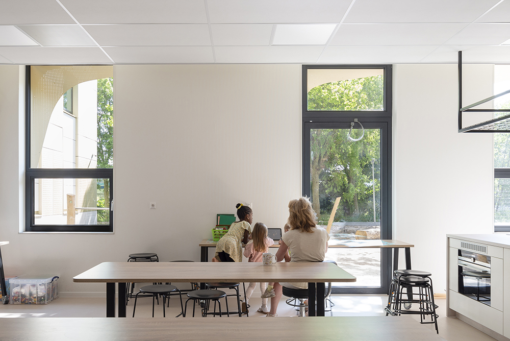 Donker Curtius Den Haag direct contact met buiten