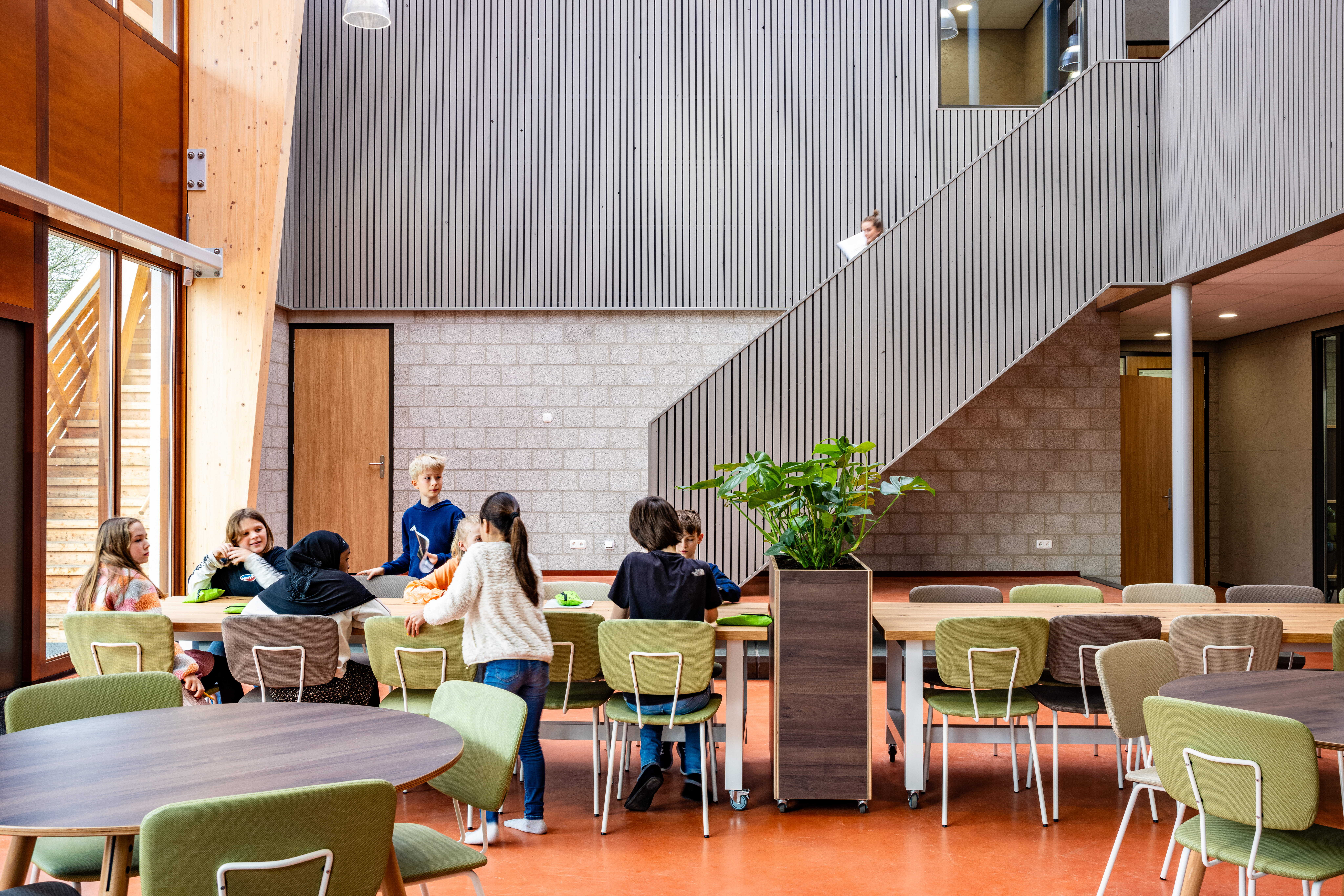 En En Buitenste Binnen BASE 02