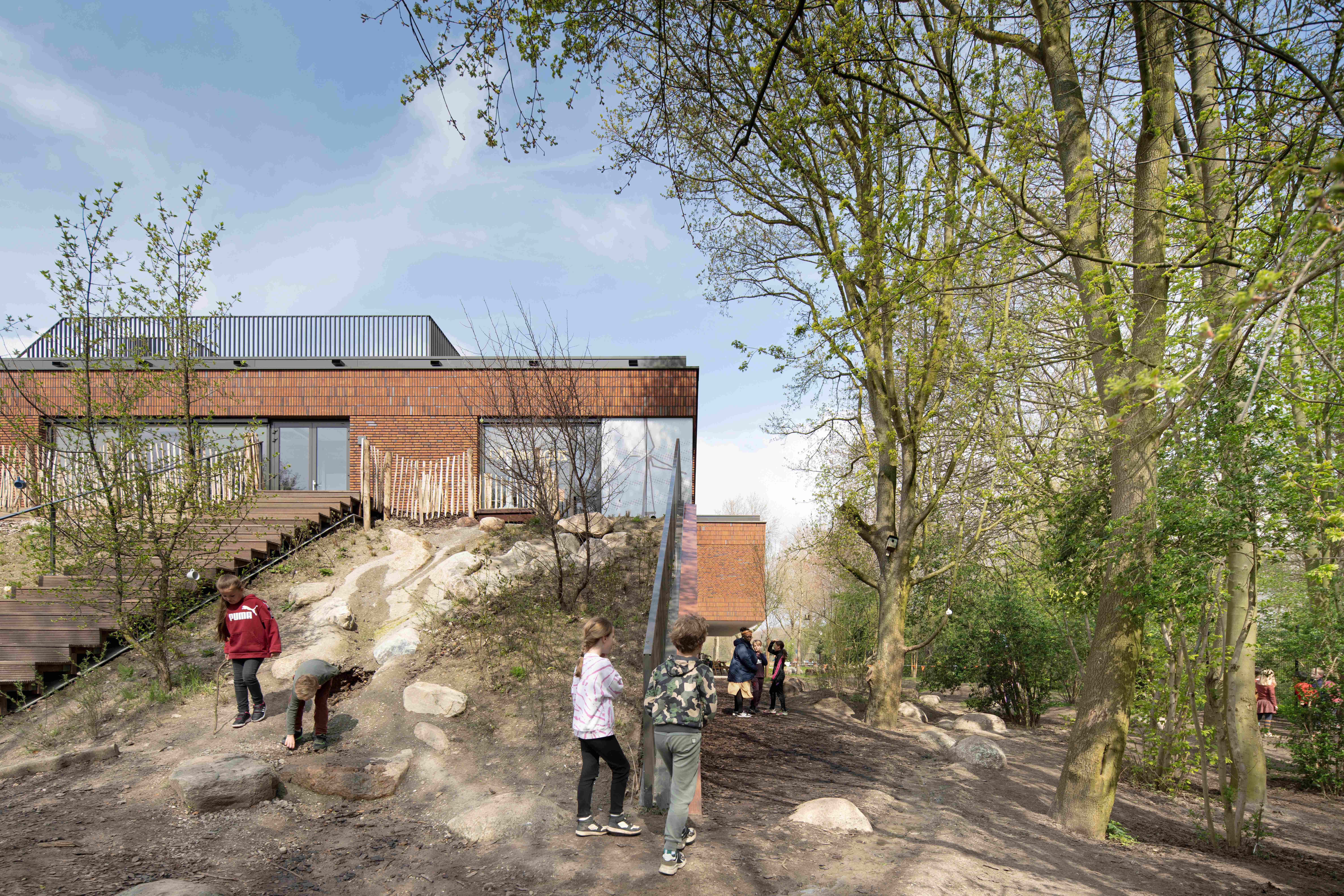 Fridjof Nansen school 104 1 Frank Hanswijk