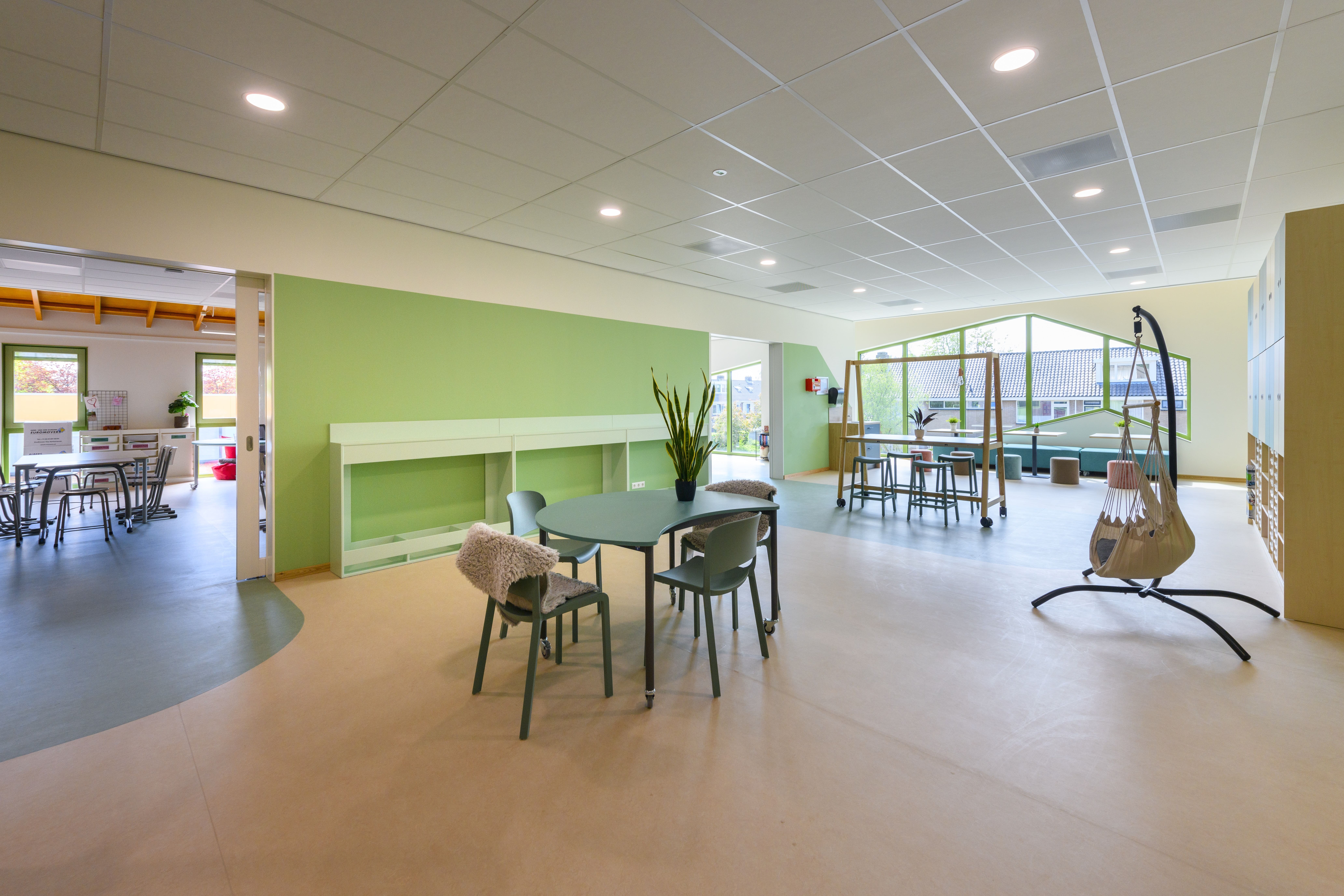 Het Vogelnest 029 min