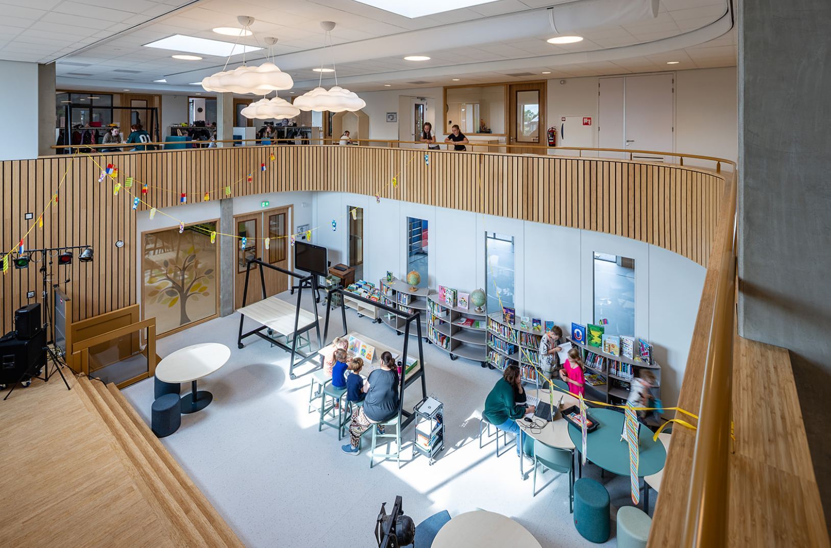 IKC Remigius KOW BASE 16