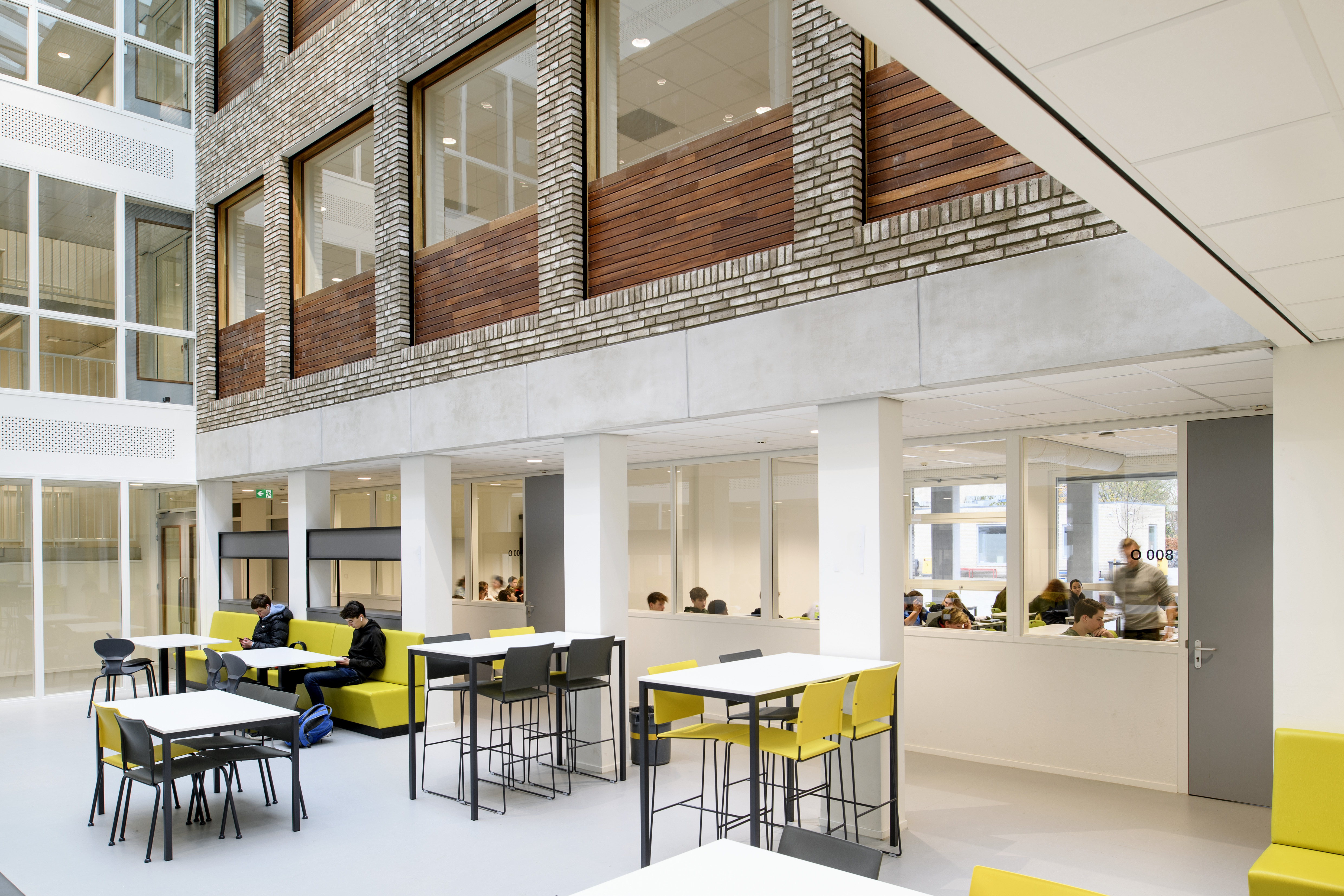 LIAG KKC 3 2 Keizer Karel College Amstelveen