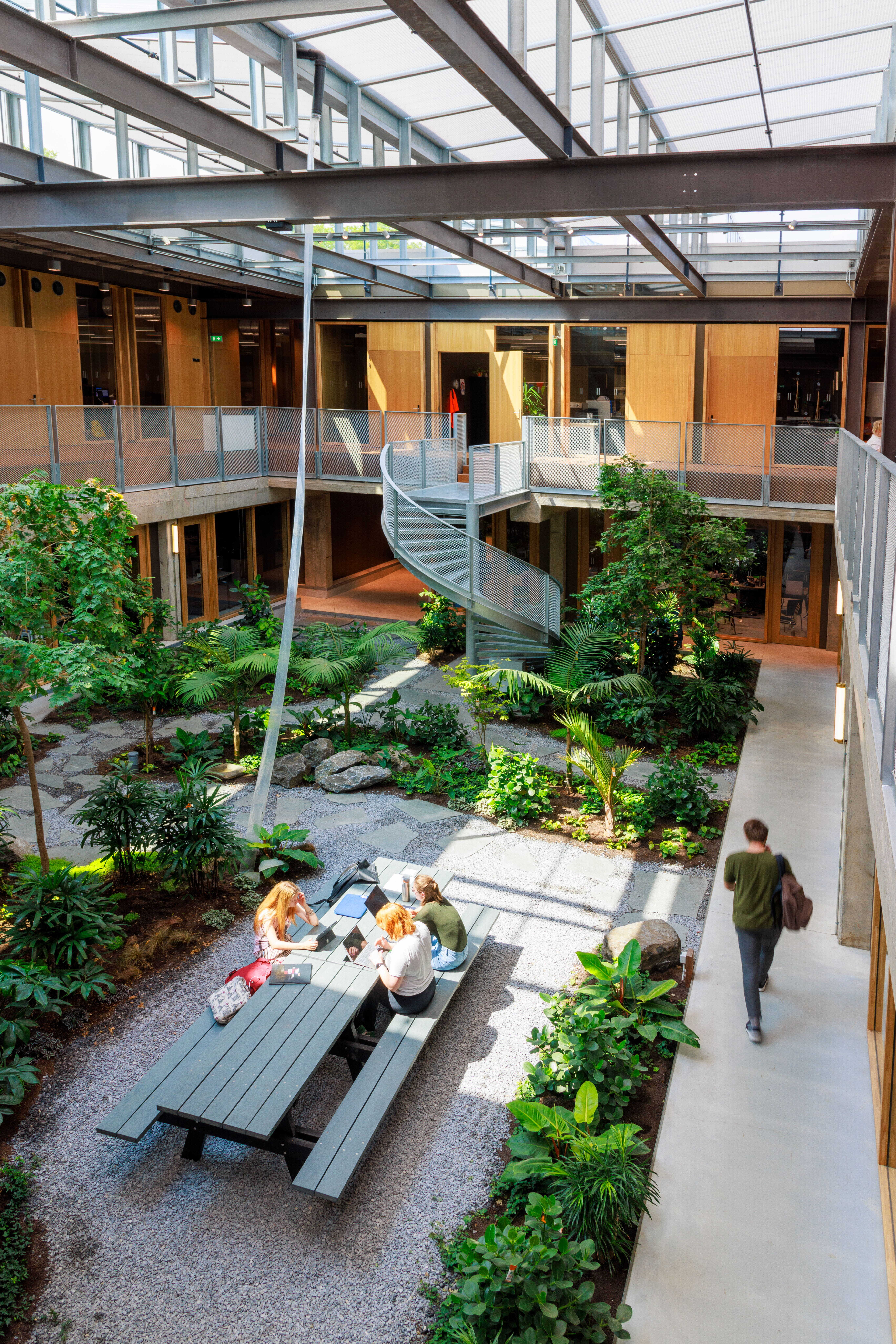 Large Gispen education project interior view of University of Twente ITC building in Enschede 15 A0689