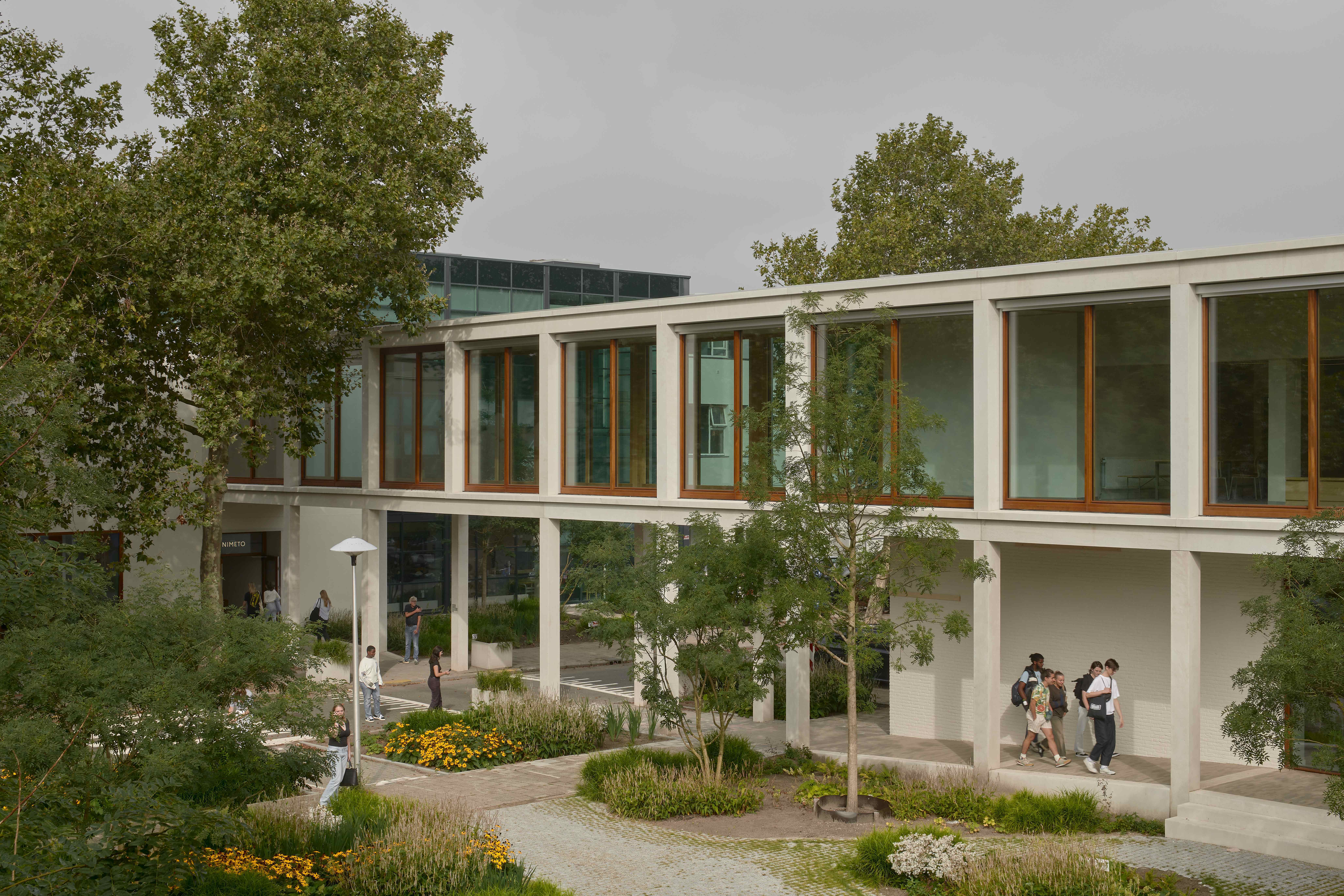 Nimeto foto Max Nibbrig