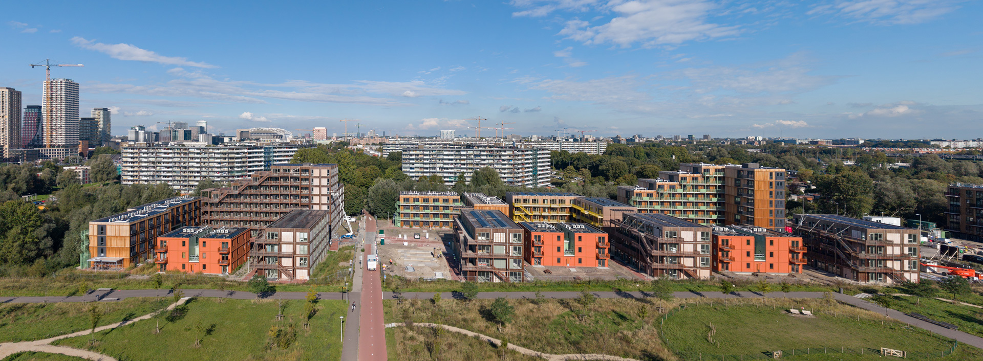 R326 D 0011 Brasa Village