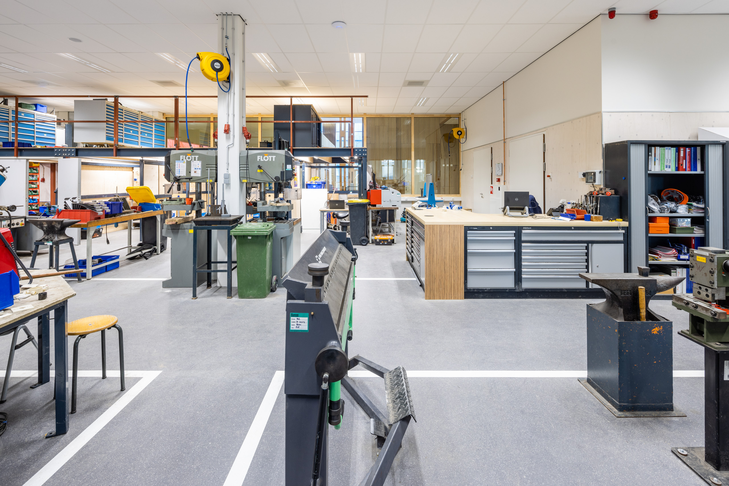 Rothuizen Bossche Vakschool BASE 04 s