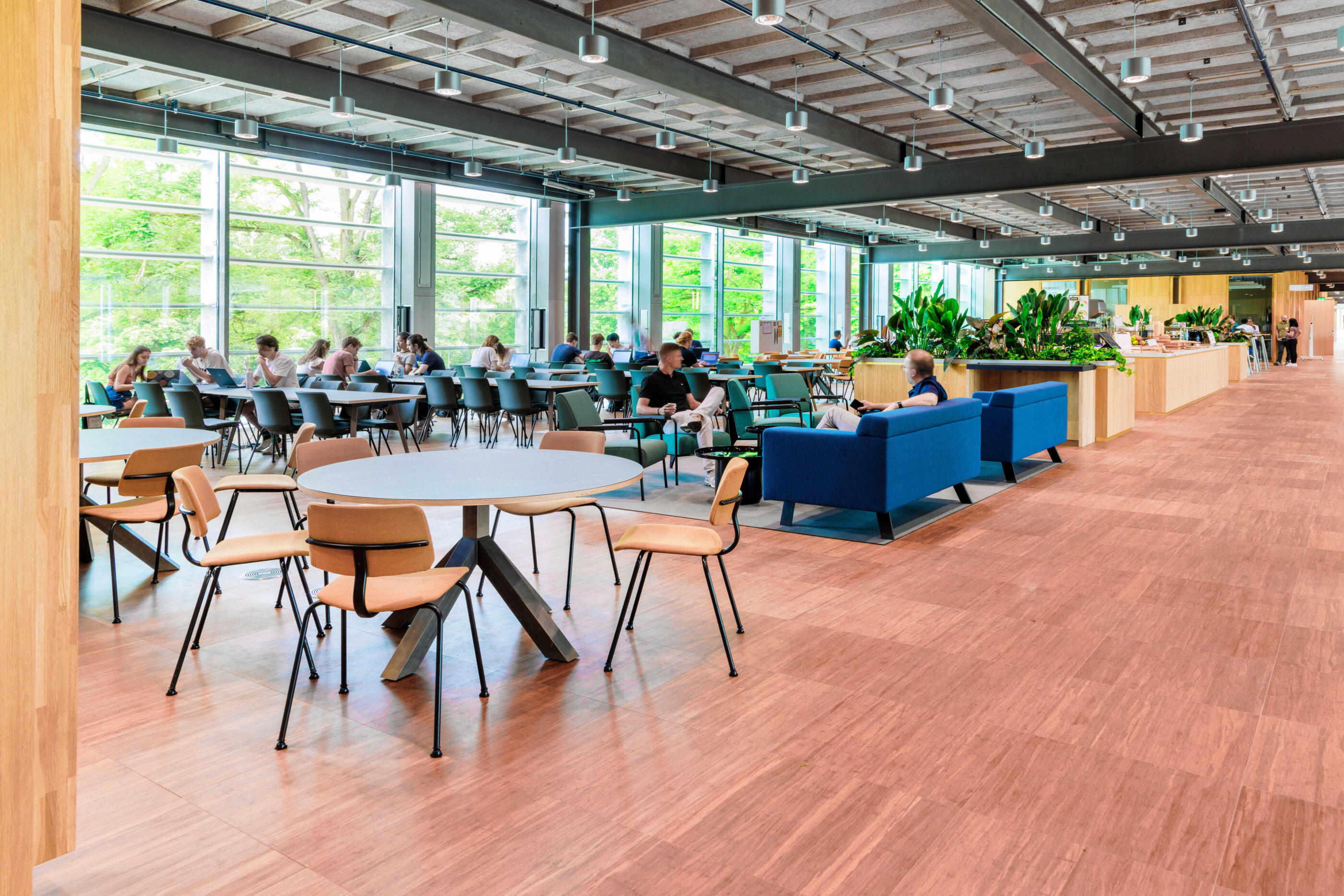 Innovatieve transformatie Faculteit ITC; duurzame inrichting… | IVVD