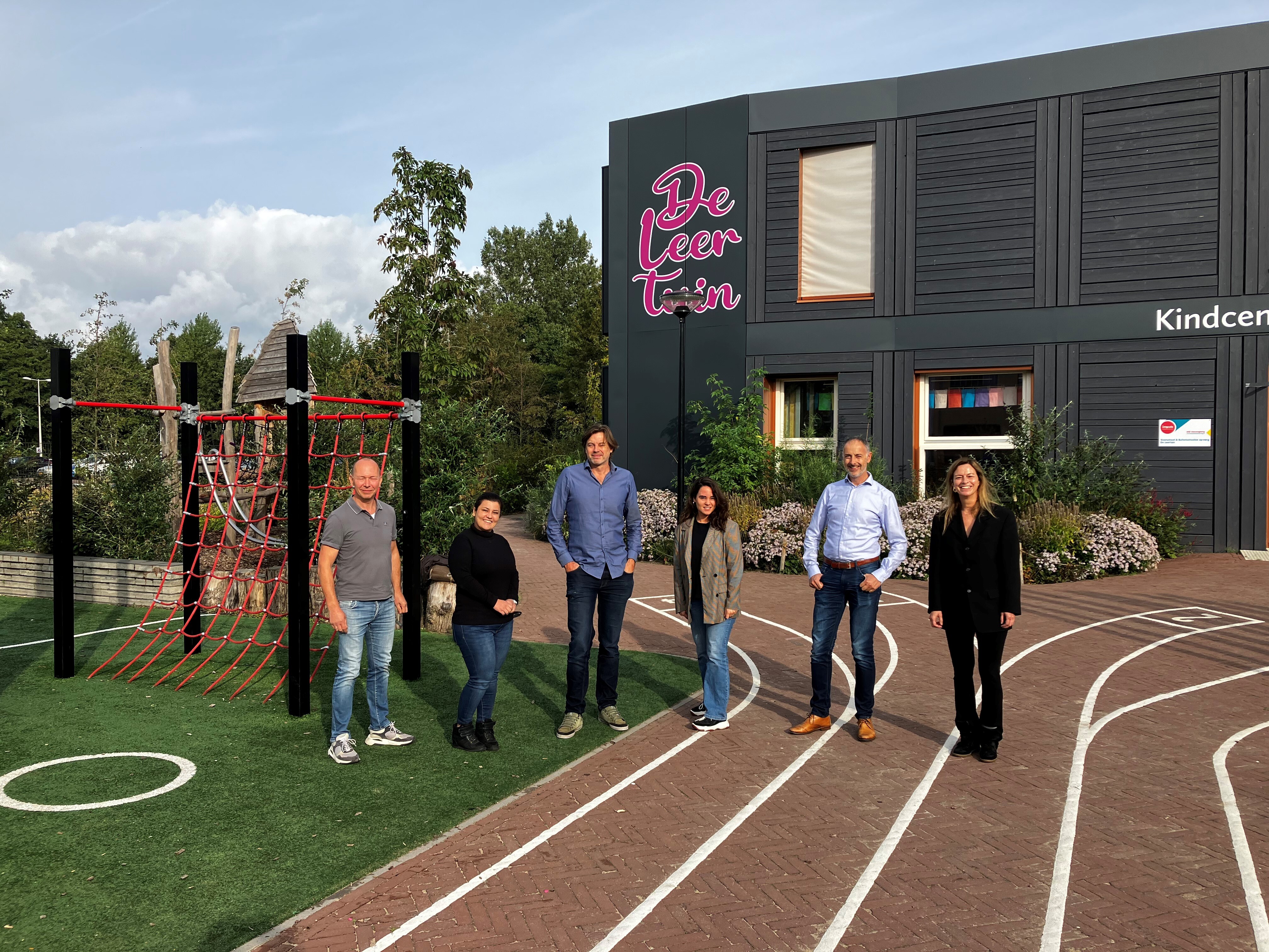 Ext vlnr Albert Duyst Hanife Sak Jasper Stam Jet Hilberdink Adam Duivenvoorden Emy Kok