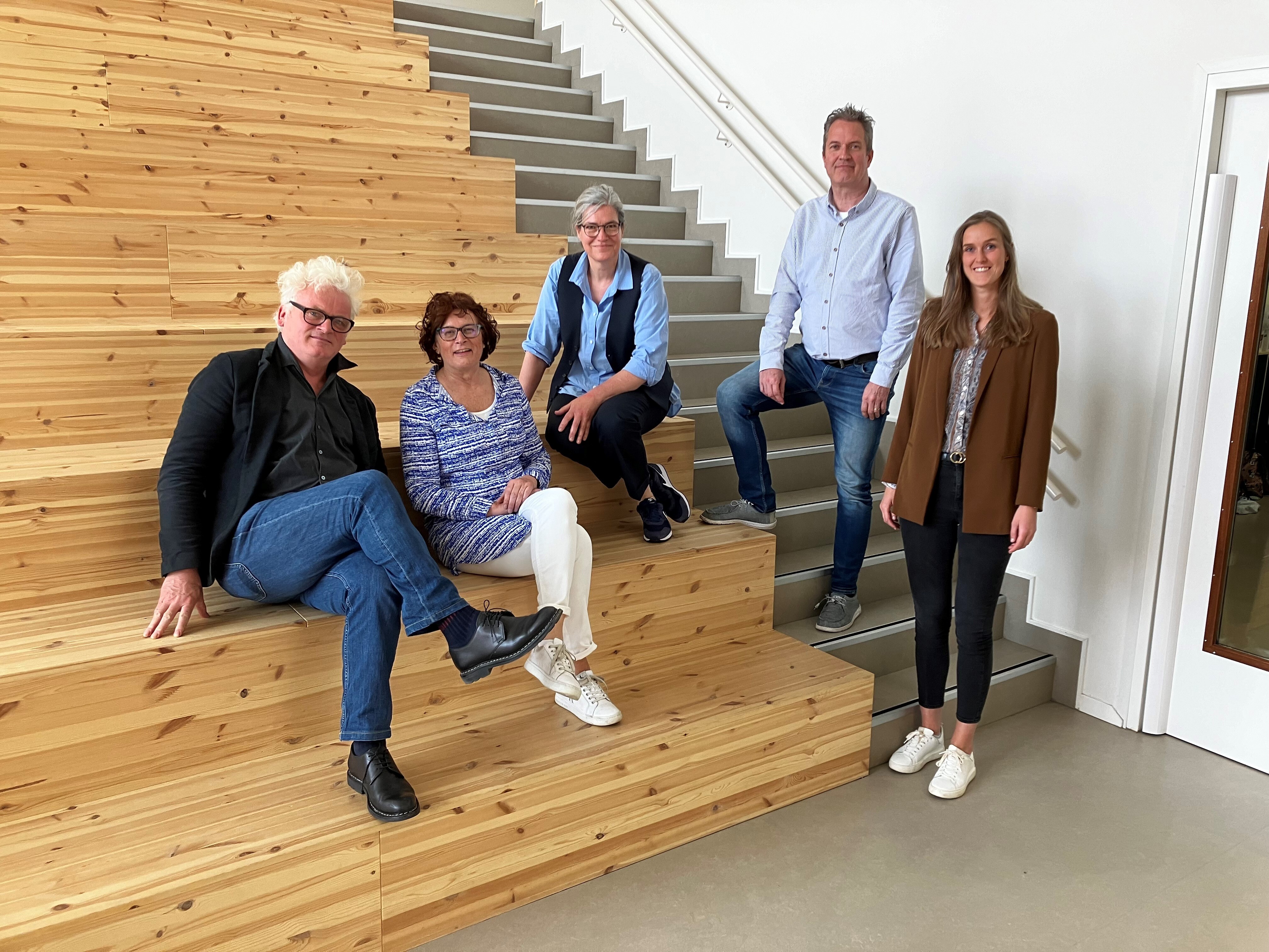 Vlnr Maarten Norine Hanneke Frits Chantal 2